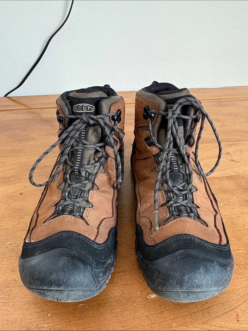 Keen Targhee IV Mid Waterproof  Outdoor Hiking Boots Size 10